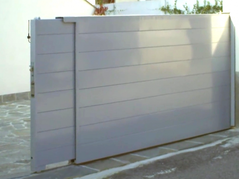 motorizzazione vetrate scorrevoli